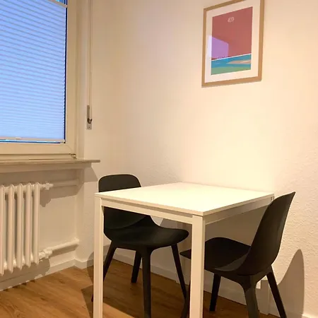 Apartment, Nah Zur Messe, Parkplatz شقة